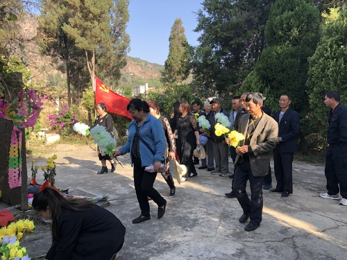 清明节2_副本