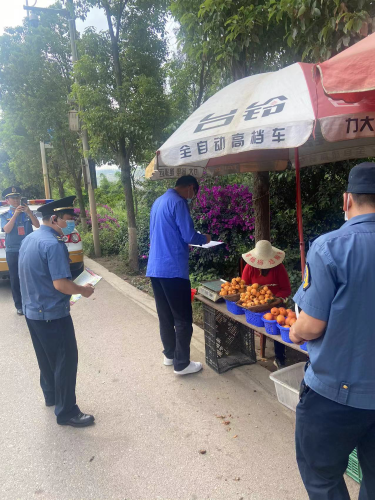 马路市场整治1