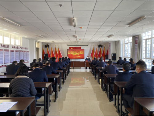 富民教育体育信息2023年第 1 期(学习贯彻党的二十大精神县委宣讲团走进昆明行知中学宣讲报告会)1174