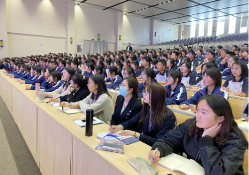 富民教育体育信息2023年第49期（专家引领助力前行 群策群力备战高考——富民县教科研信息中心开展2023年英语学科高考复习备考指导培训）530