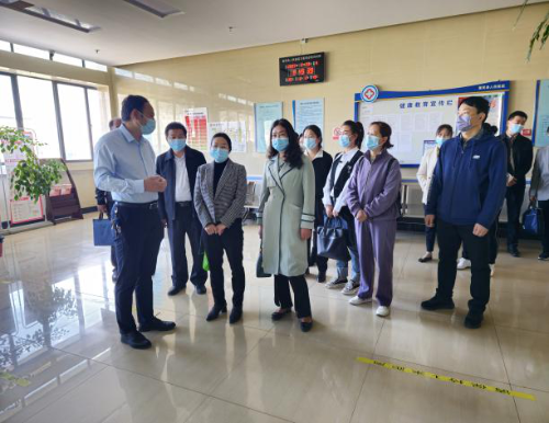 富民县人大常委会视察县人民医院医联体建设运营情况1