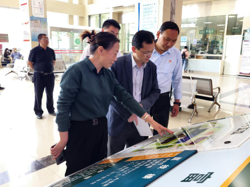 市一院到县人民医院调研医联体建设工作1