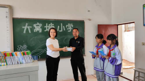 富民教育体育信息2023年第119期（普法强基在行动 筑牢守老护幼安全屏障）786