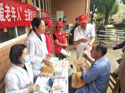 情系敬老院 义诊暖人心2