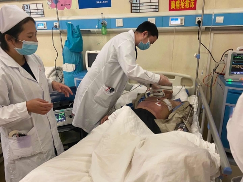 救治心梗 争分夺秒—富民县人民医院胸痛中心成功救治1例极高危急性心梗患者1