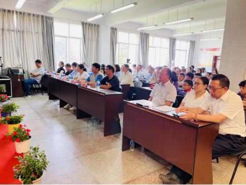 富民教育体育信息2023年第134期（诵读中华经典，弘扬传统文化——罗免中心小学开展铸牢中华民族共同体意识之教师经典诵读比赛）522