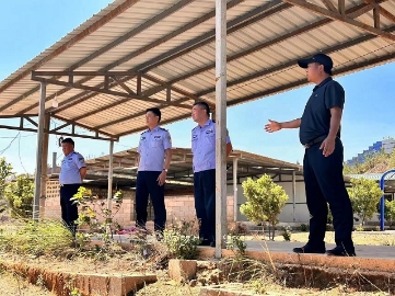 富民县公安局罗免派出所圆满完成“2023中国•富民杨梅旅游文化节（罗免分会场）暨罗免镇第十届花山节”活动安保工作1