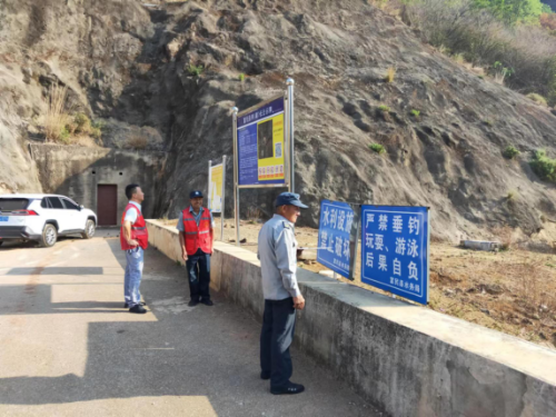 富民教育体育信息2023年第150期（筑牢安全防线  强化专项巡查——散旦中心小学开展防溺水专项整治巡河巡坝塘、水库工作）567