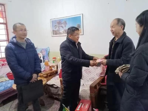 照片1