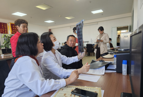 云南省中医医院潘博希基层专家工作站落户富民县人民医院2