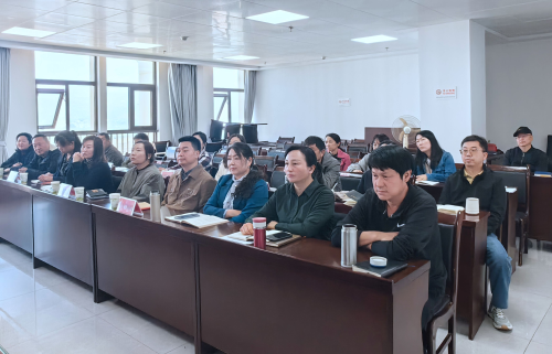 筑牢防腐底线  传承廉洁家风 县卫健局组织观看家风警示教育片《家声》2