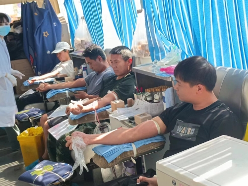 凝聚社会力量 共同献血助人—富民县组织开展无偿献血活动3