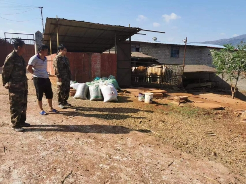 b81598a40de46065779001198d8bf47