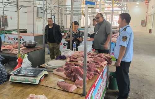 富民县市场监管局重拳整治肉类市场守护人民群众“舌尖上的安全”(图2)